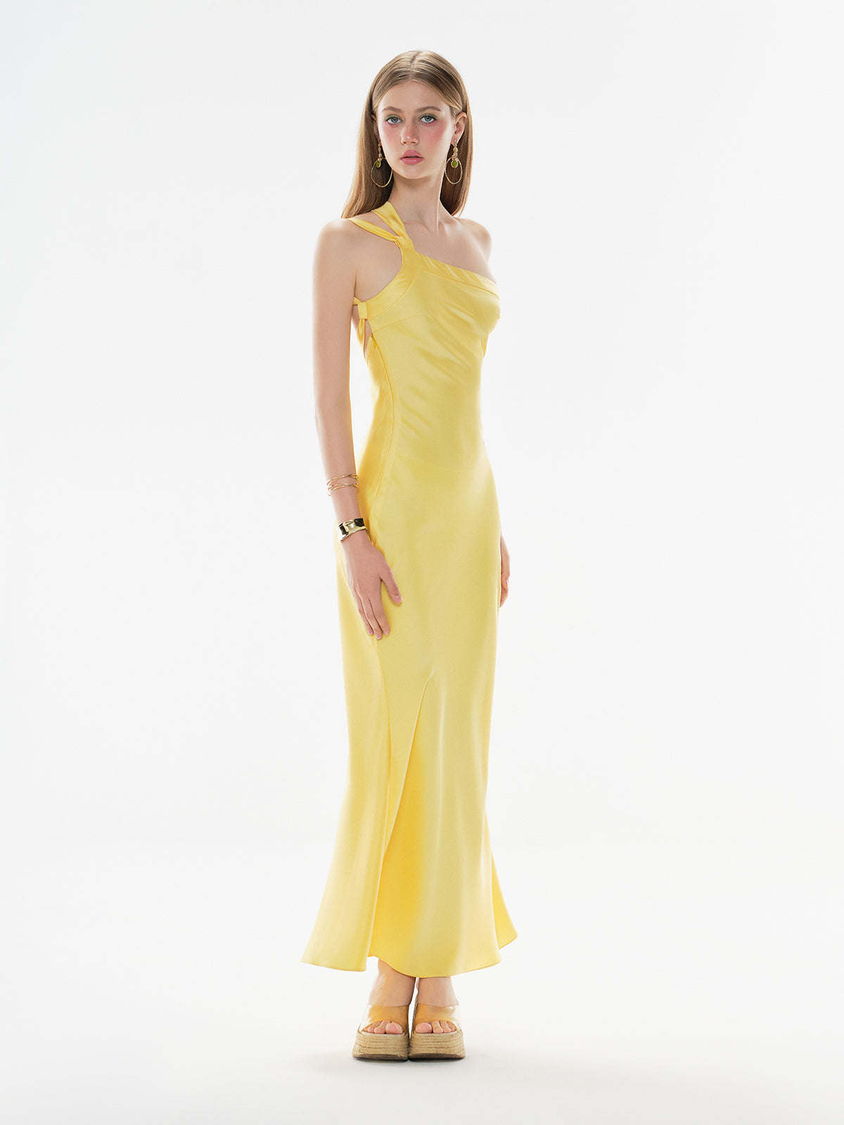 Off-shoulder Maxi Dress